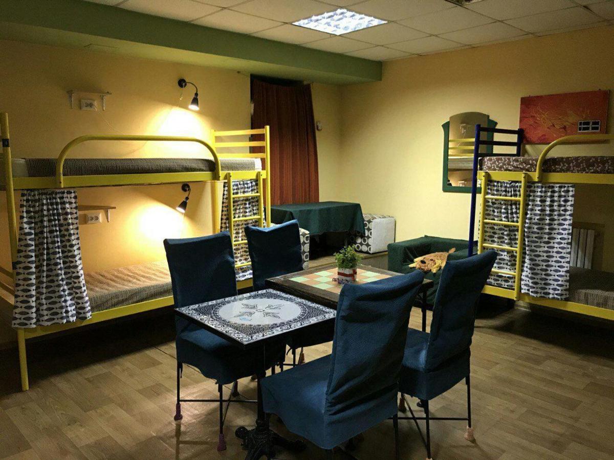 Fish Andrey Hostel Днепр Экстерьер фото